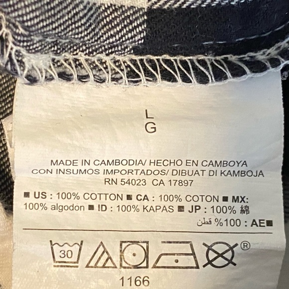 😍2/$20 Old Navy Sz L Buffalo Check Boyfriend Shirt - Picture 5 of 5